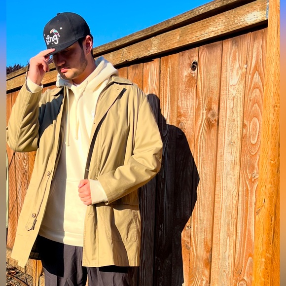 Vtg 90’s Brooks Brothers Outerwear Mac Trench Men Large Khaki New w/o tags - Picture 1 of 12